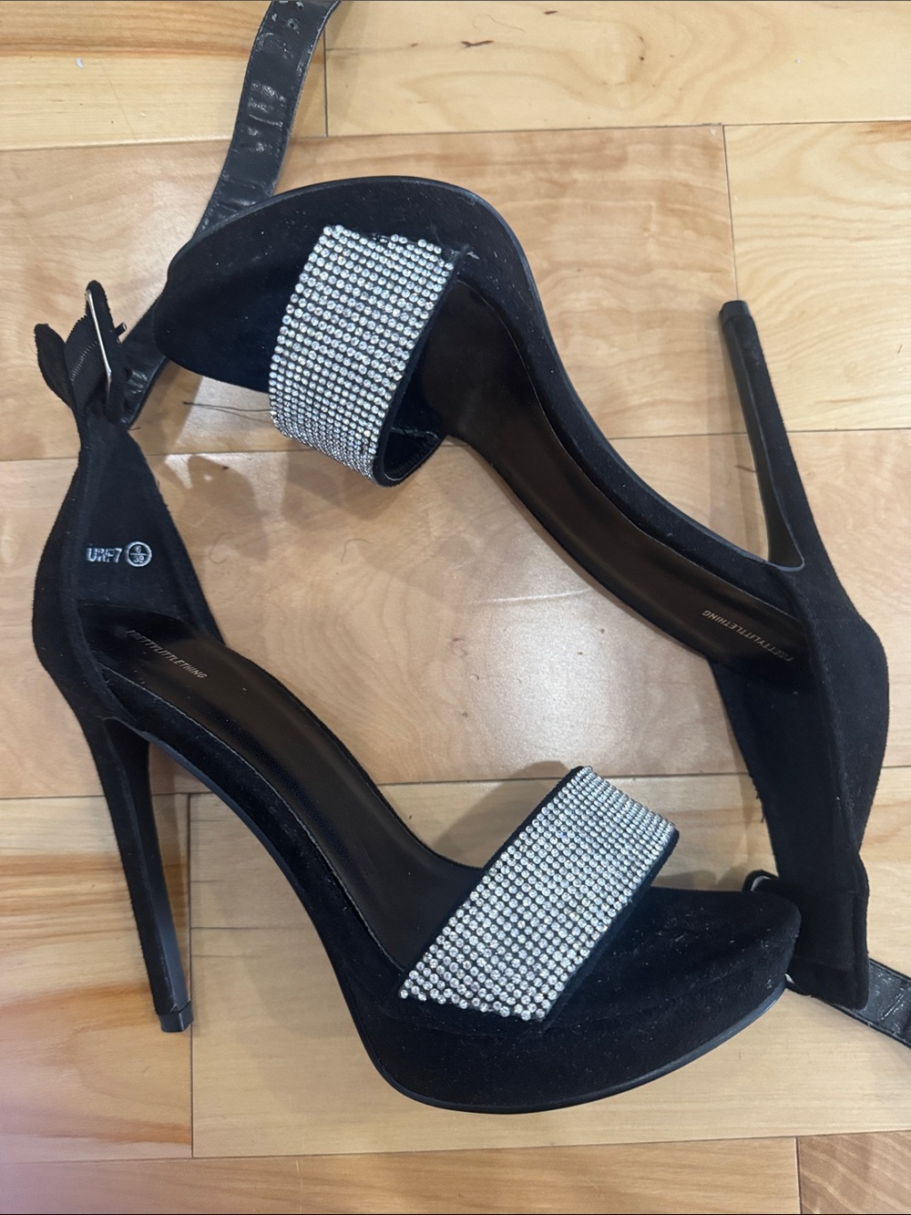 Pretty Little Thing Diamante Heels